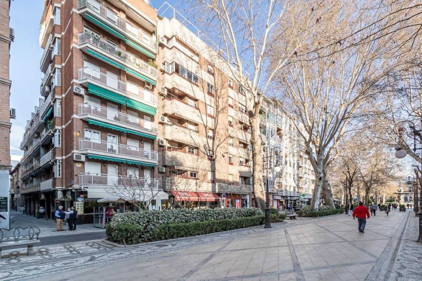 Tuguest Castaneda Apartment Гранада Экстерьер фото